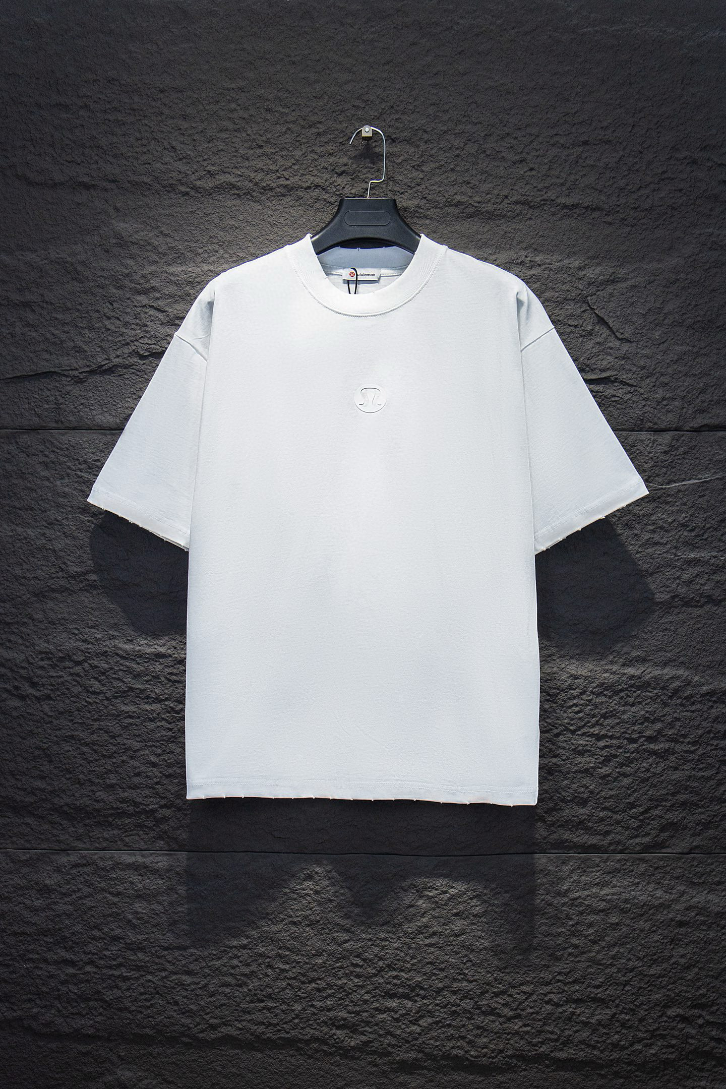 LULULEMON T-shirt