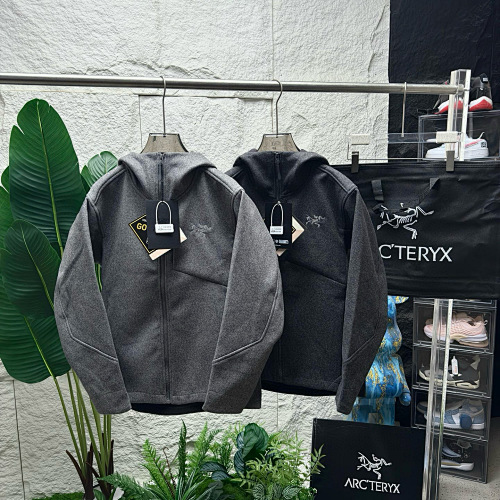 ARCTERYX Jacket