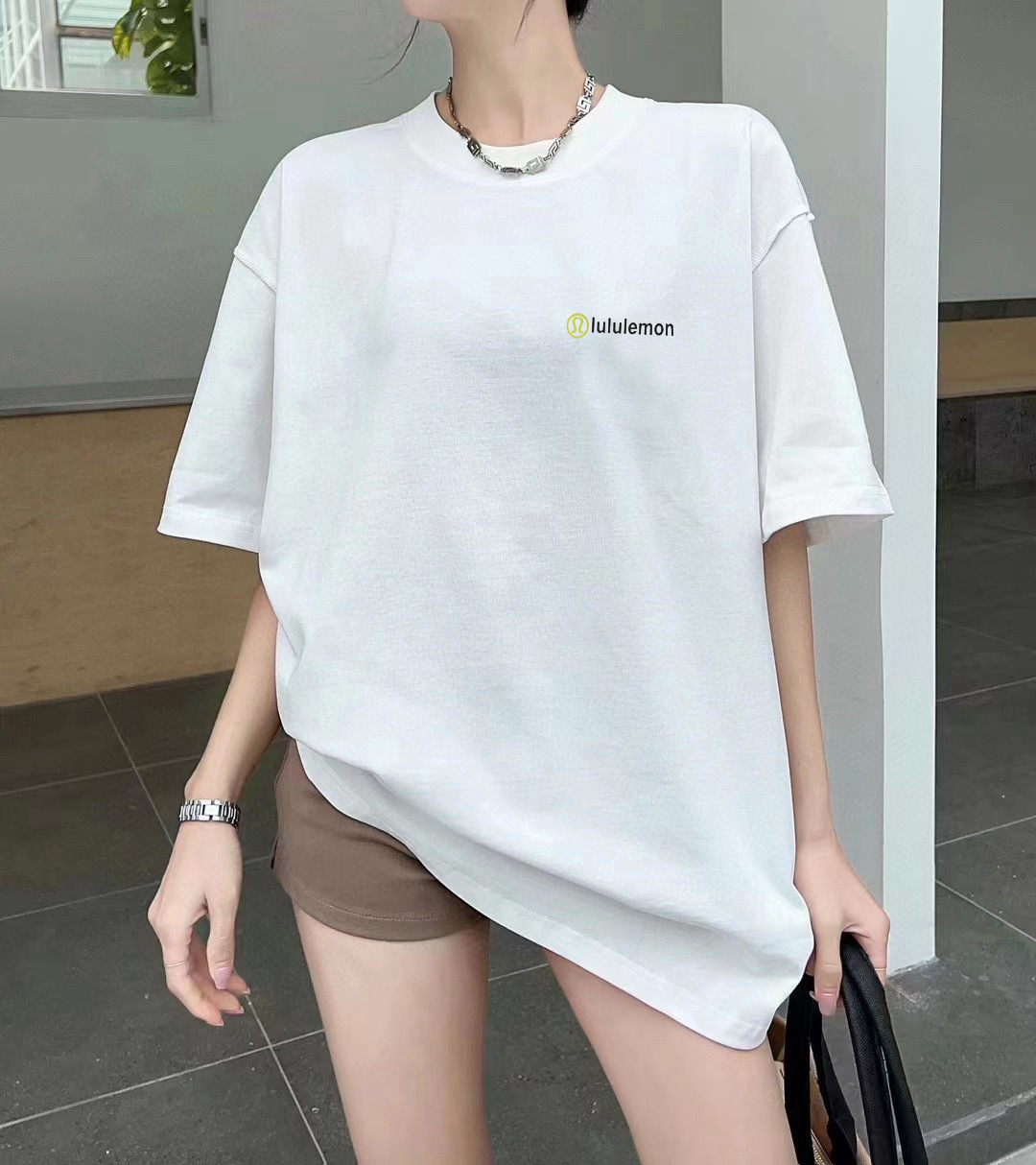 LULULEMON T-shirt