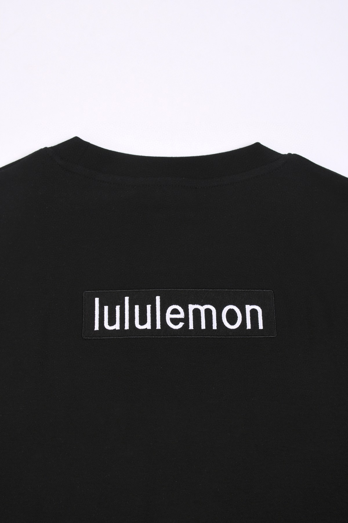 LULULEMON T-shirt