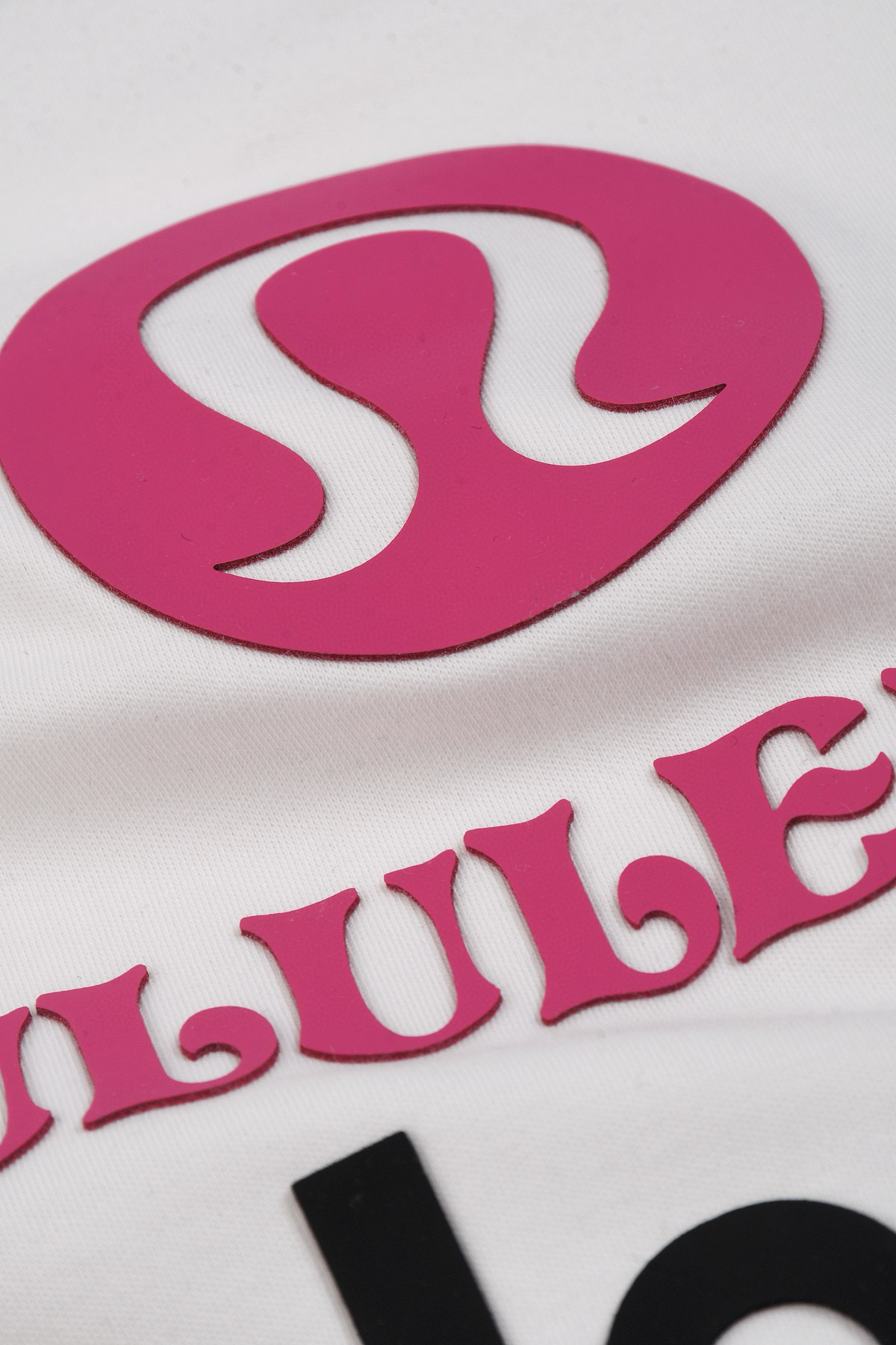 LULULEMON T-shirt