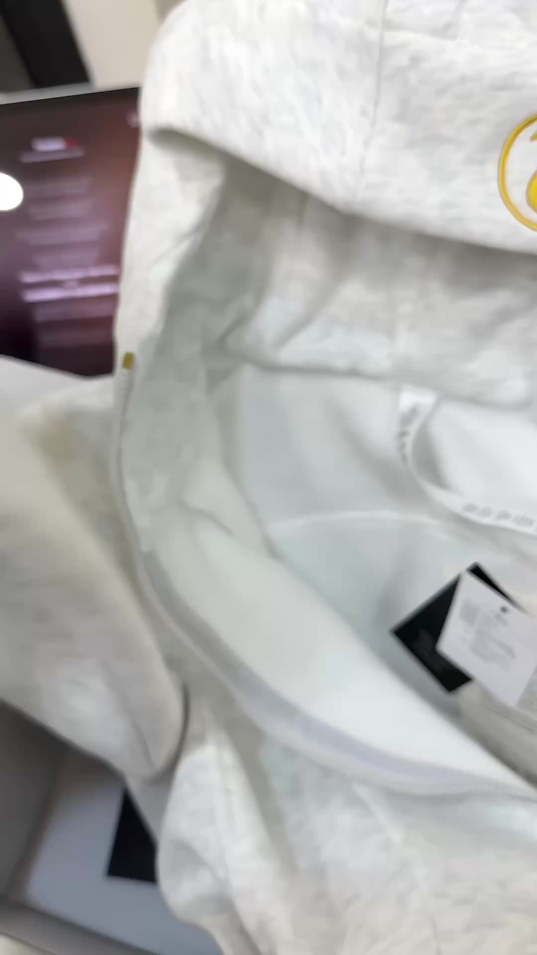 LULULEMON Crewneck