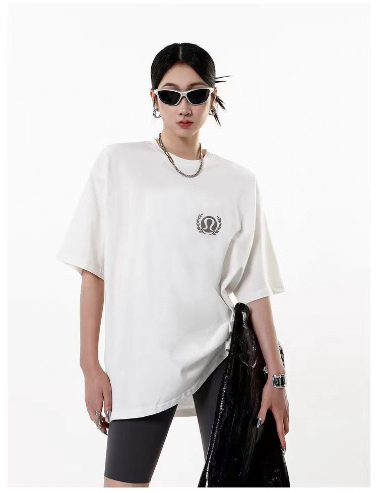 LULULEMON T-shirt