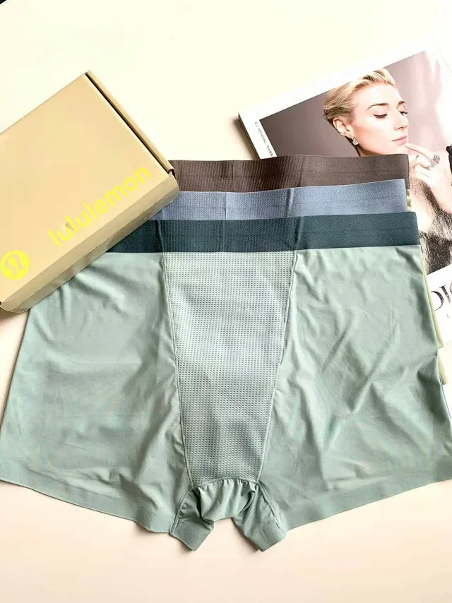 LULULEMON Underwear