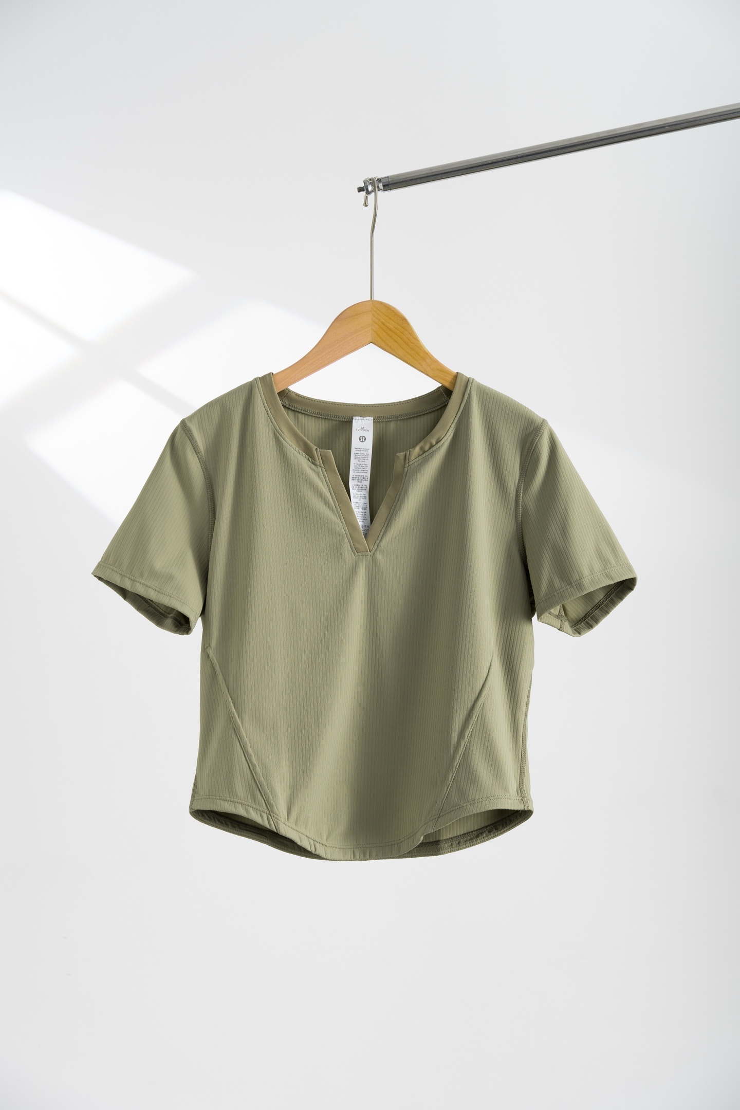 LULULEMON T-shirt
