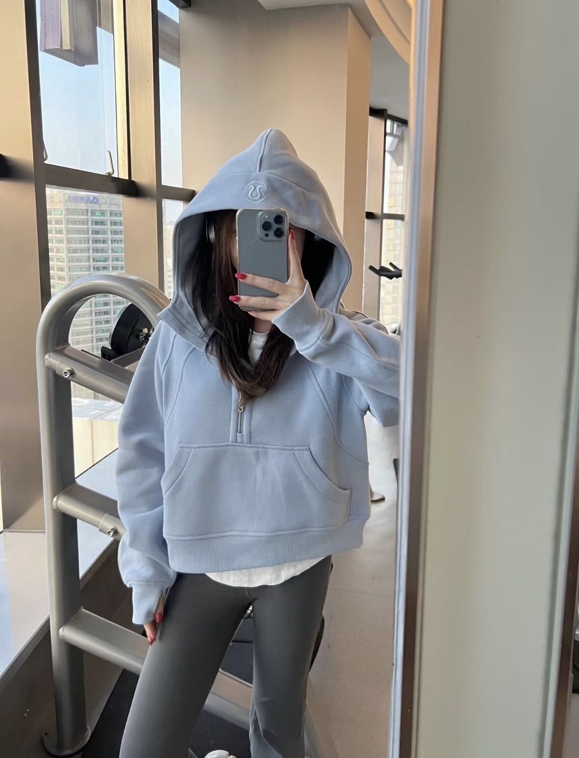 LULULEMON Crewneck