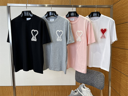 AMI PARIS T-Shirt